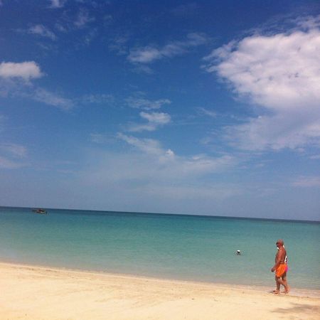 Roots Bamboo Beach Resort เนกริล ภายนอก รูปภาพ