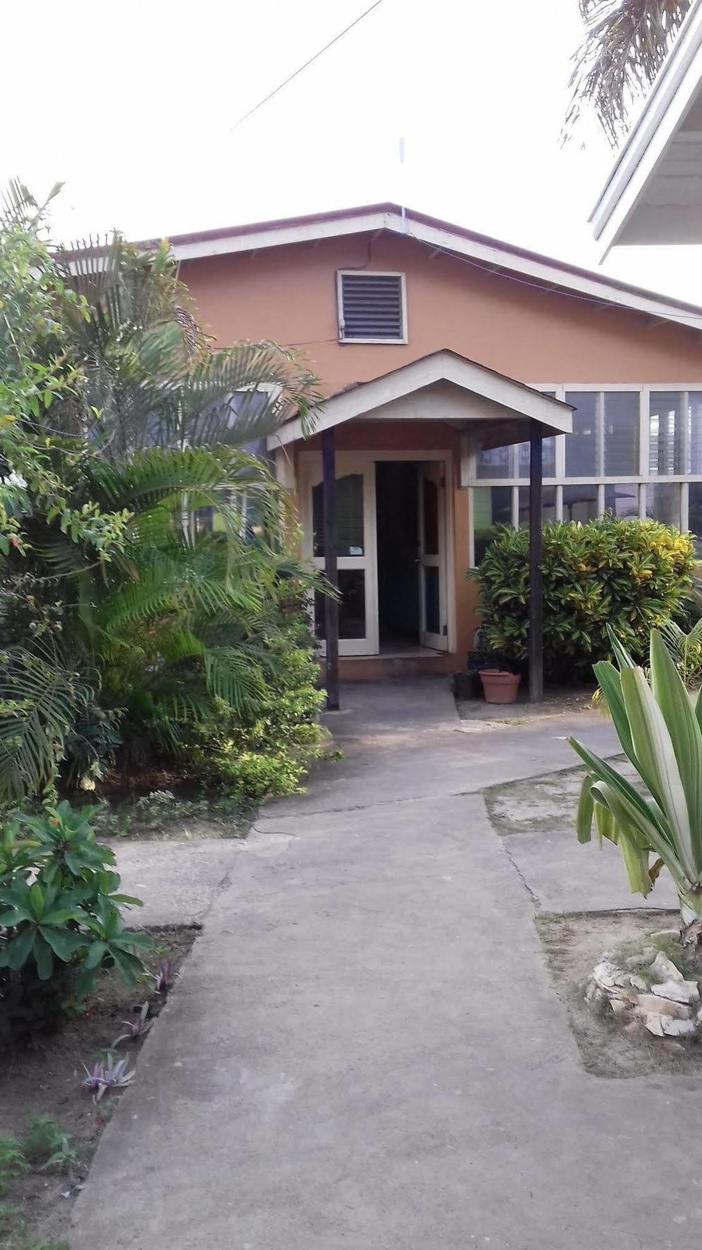 Roots Bamboo Beach Resort เนกริล ภายนอก รูปภาพ
